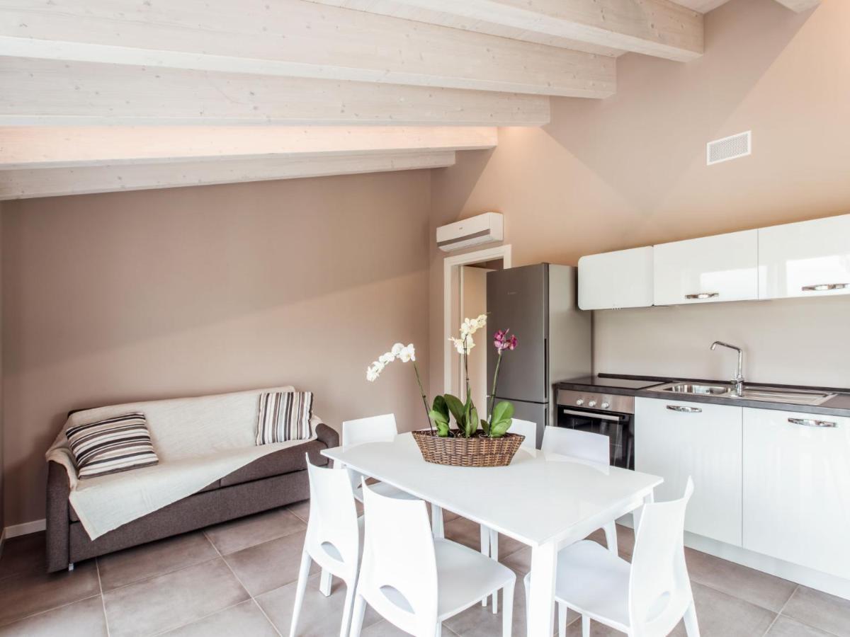 Apartment Rosa By Interhome Manerba del Garda Ngoại thất bức ảnh